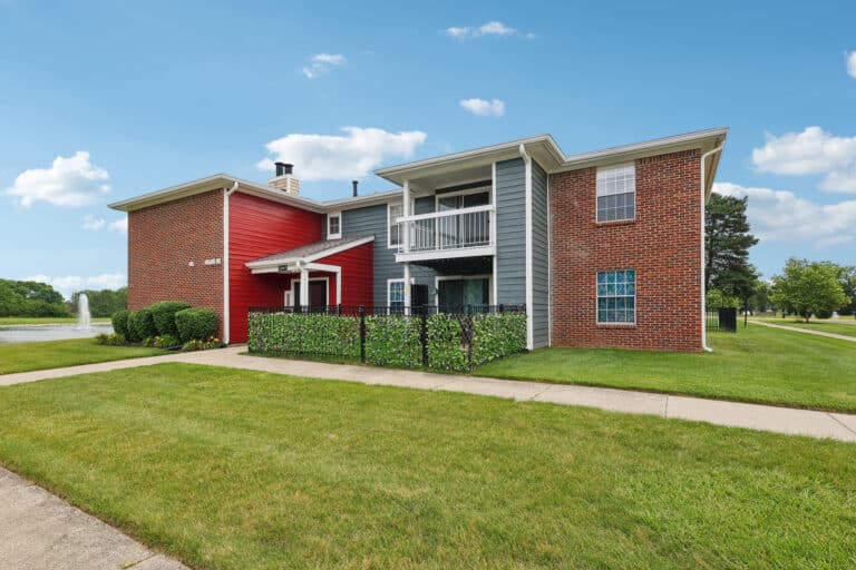 Hunters-Chase-apartments-003