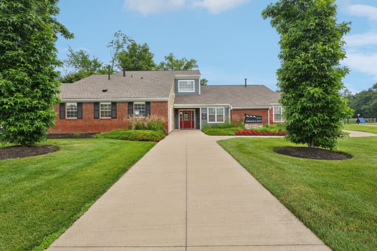 Hunters-Chase-apartments-901