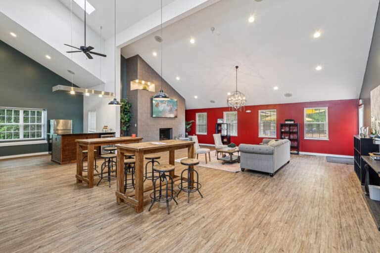 Hunters-Chase-apartments-909